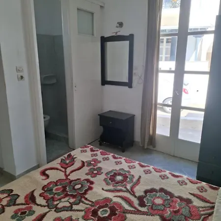 Stelios On The Vandrerhjem Naxos City