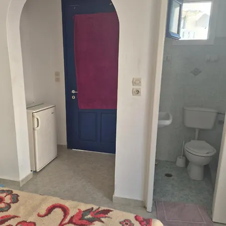 Stelios On The Vandrerhjem *